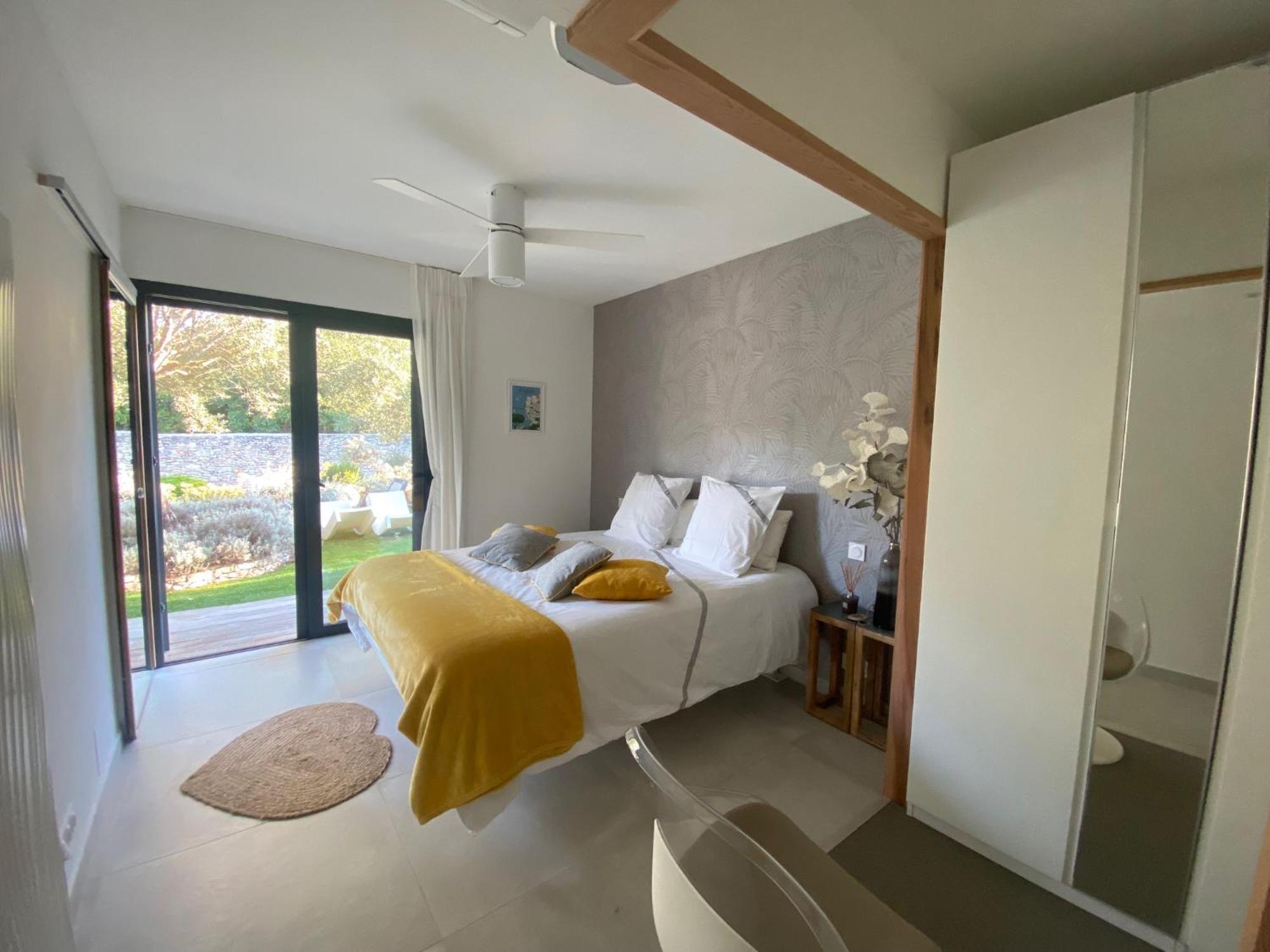 Casa Felicia Apartment Bonifacio  Luaran gambar